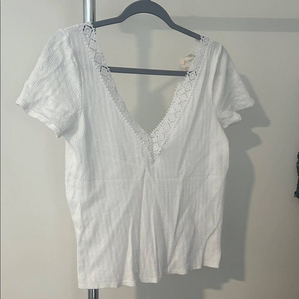 Sézane White Lace-Trim Ribbed V-Neck Women's Top